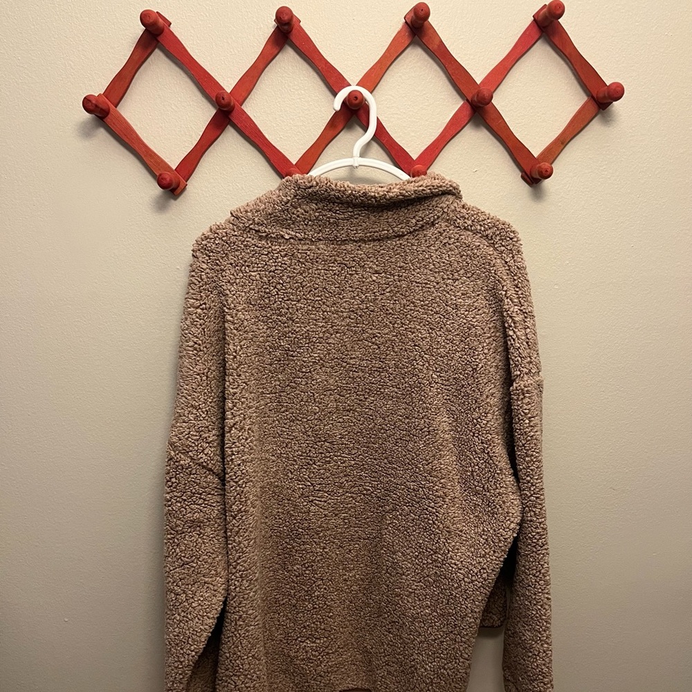Old Navy Fuzzy Sherpa Pink Sweatshirt - Picture 3 of 3